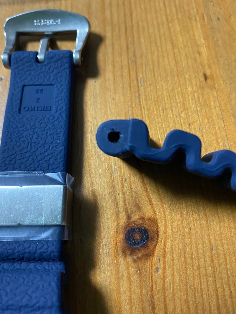 SEIKO ネイビー ラバーベルト 22mm