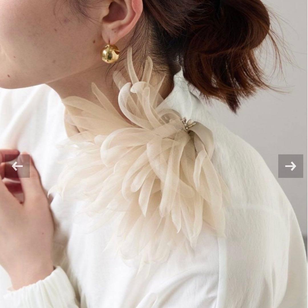 VERMEIL par iena シルクオーガンジーコサージュ