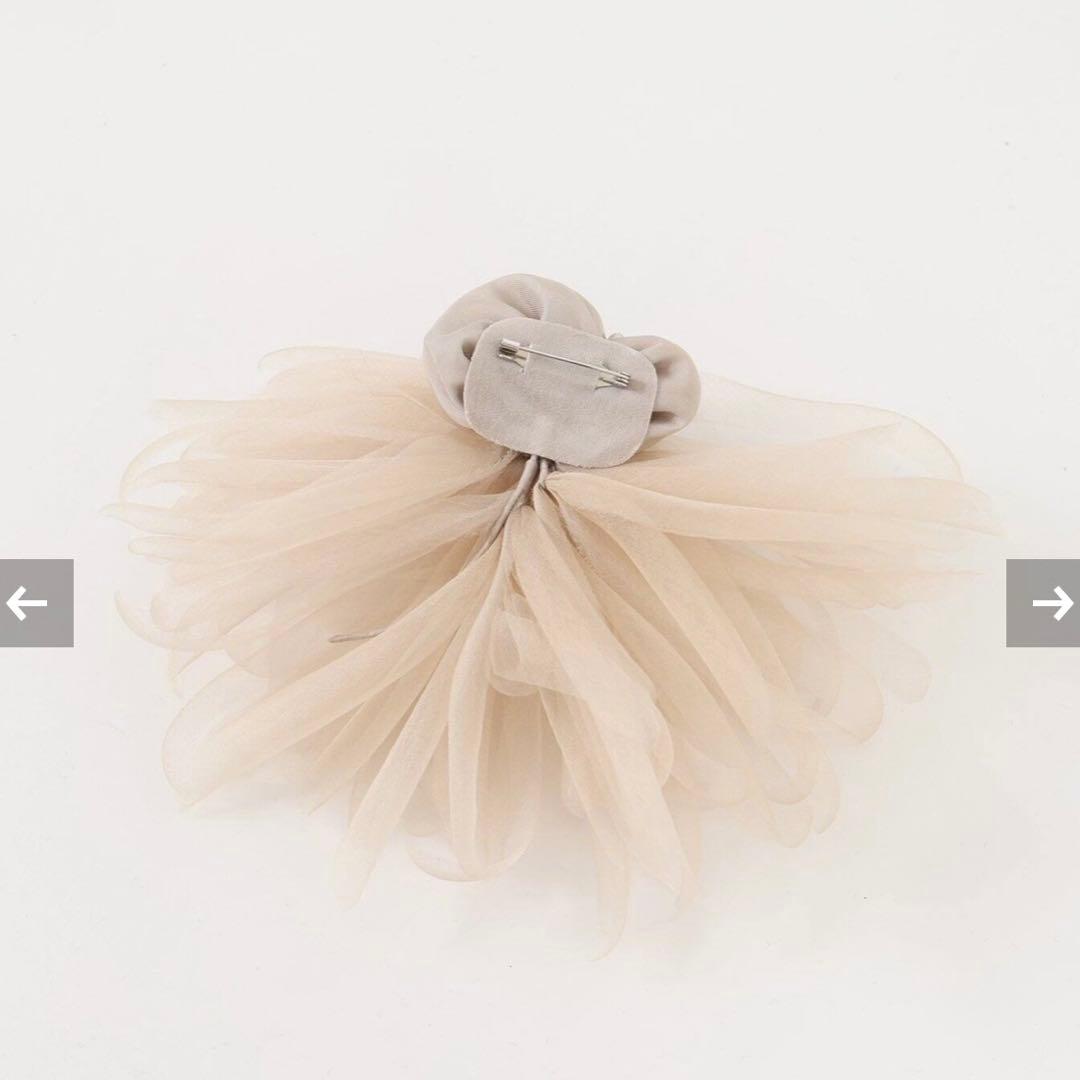 VERMEIL par iena シルクオーガンジーコサージュ