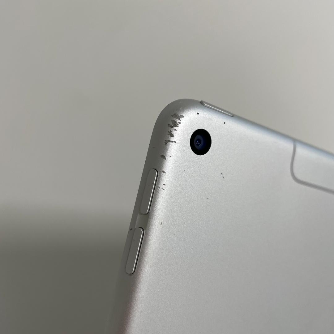 iPad Air 第3世代 64GB Wi-Fi+Cellular 訳あり