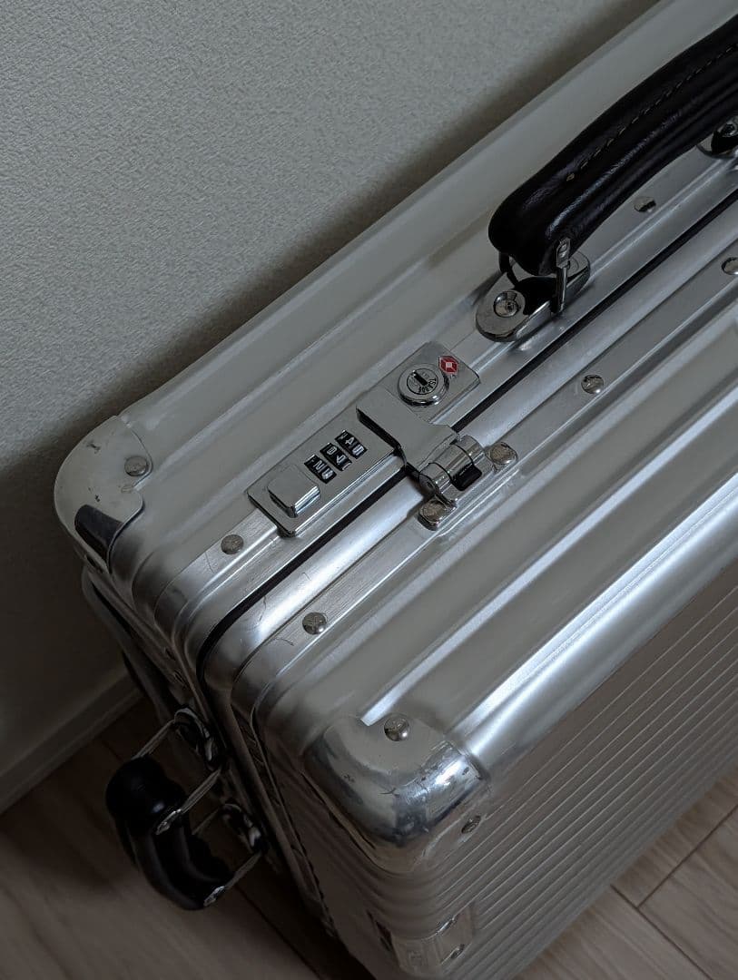 【廃盤・希少】RIMOWA クラシックフライト 33L 4輪 飛行機柄