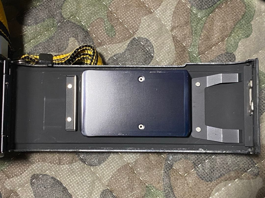 Nikon ニコン FE + おまけ MD12 (説明書付)