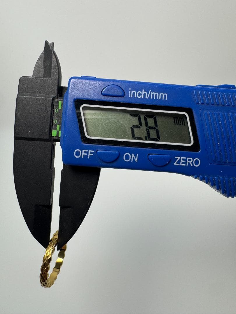 《美品/日本製18金》ゴールド 編み込みデザイン リング1.59g 11号