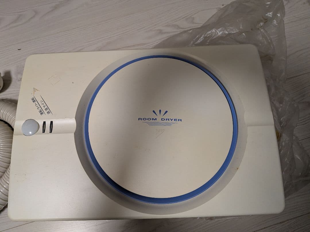 ダイキン ルームドライヤー JTK10BS-W