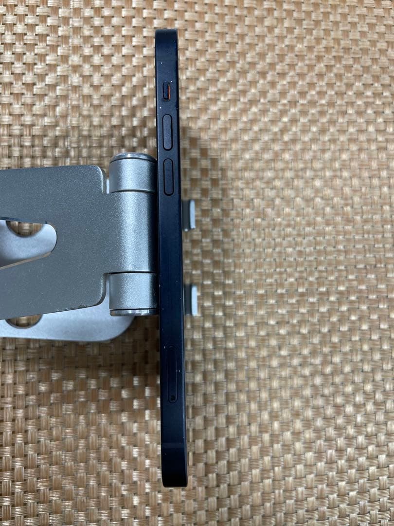 iPhone 12 256 GB ブラックSIMフリー【7205】