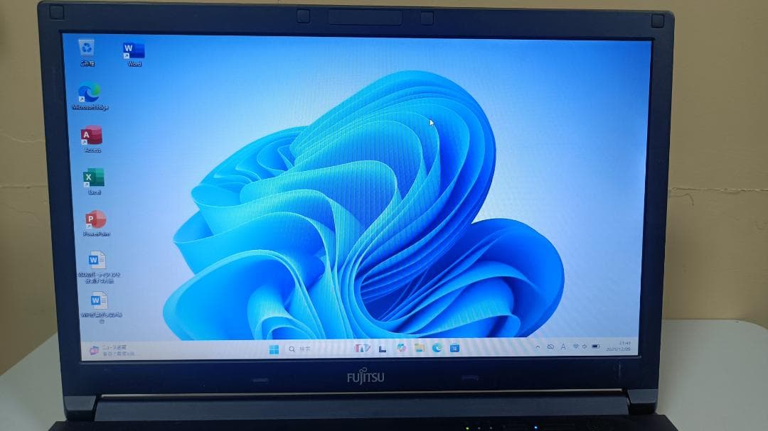 ⭐️ノートパソコンFUJITSU第四世代Core i5 SSD128Gメモリ8G