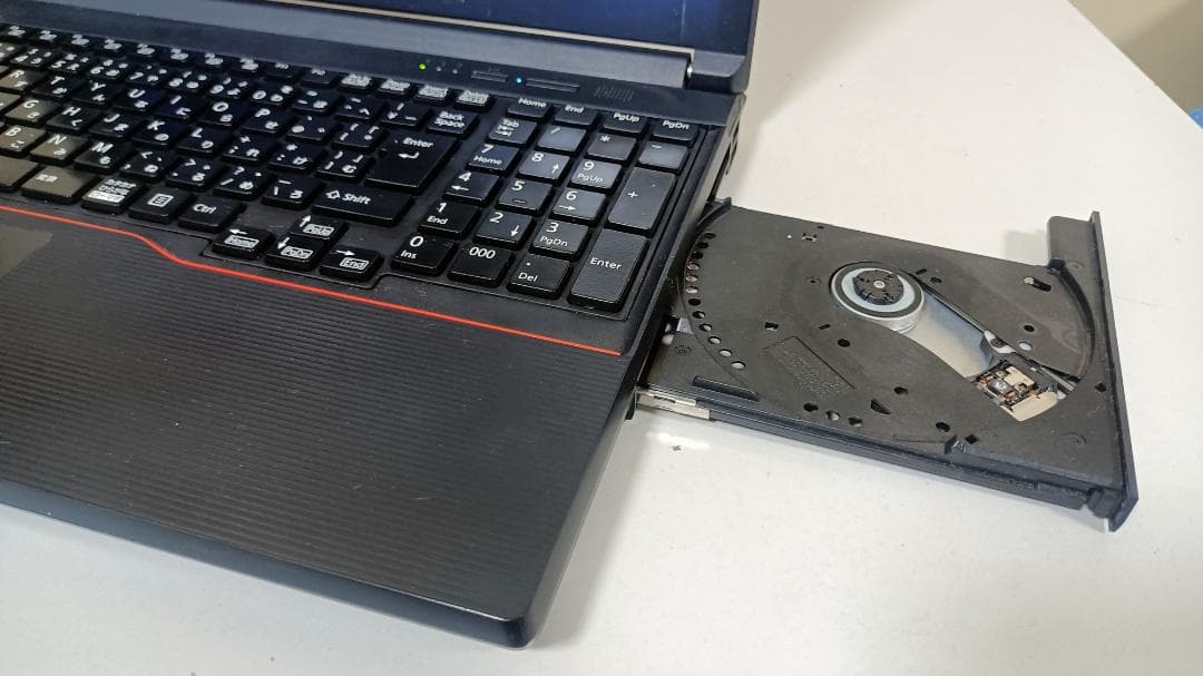 ⭐️ノートパソコンFUJITSU第四世代Core i5 SSD128Gメモリ8G