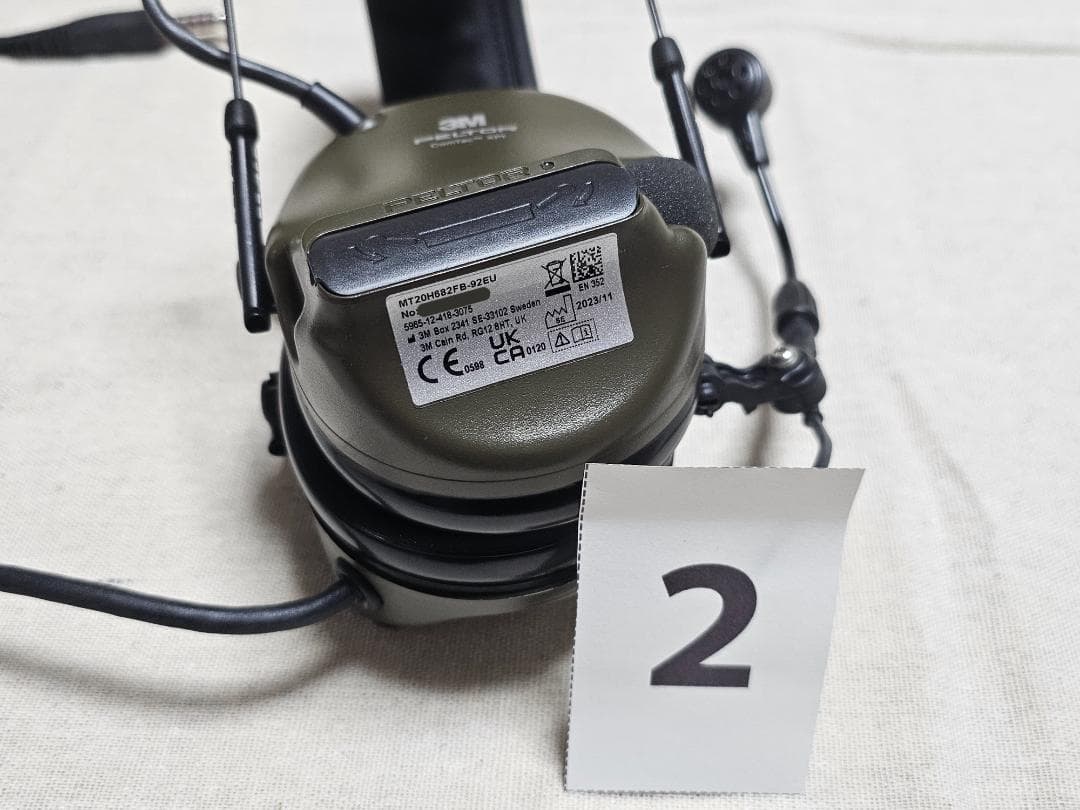 【新品】3m Peltor comtac xpi 実物 ヘッドセット