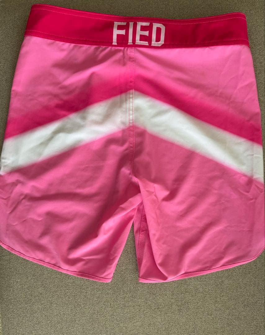 FIED サーフパンツ 28サイズ Rising Very Pink