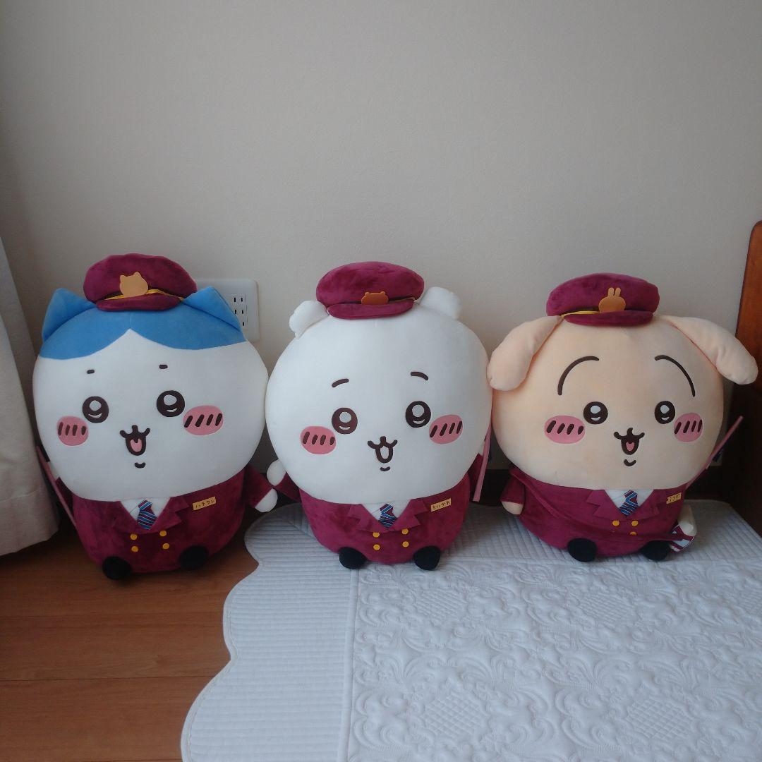 阪急　ちいかわ　BIGぬいぐるみ