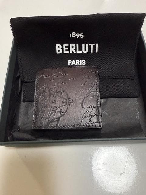 BERLUTI ダークブラウン ケース