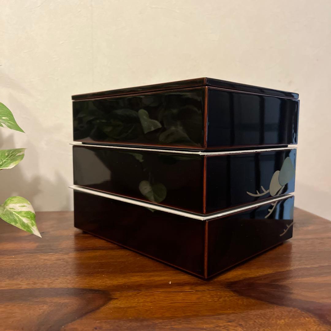 松の木デザイン 漆器重箱三段