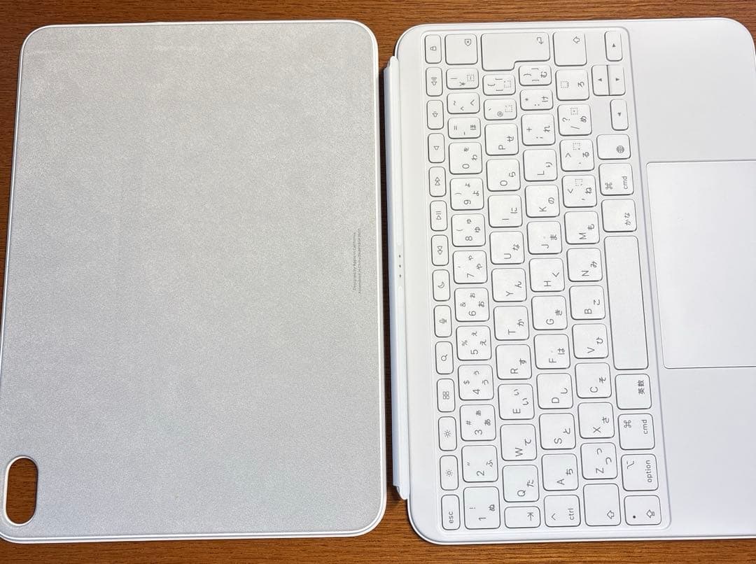 iPad (A16) 用 Magic Keyboard Folio - 日本語