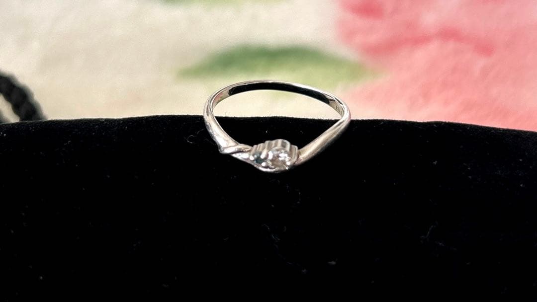 【送料込】SCARABE Pt950 ダイヤのリング