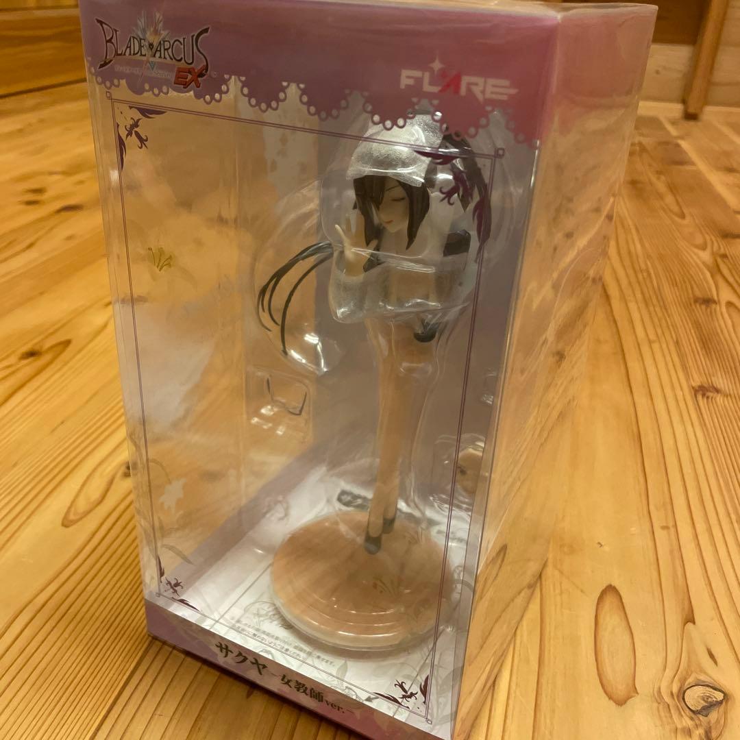 【未開封】 シャイニング サクヤ 女教師 フィギュア