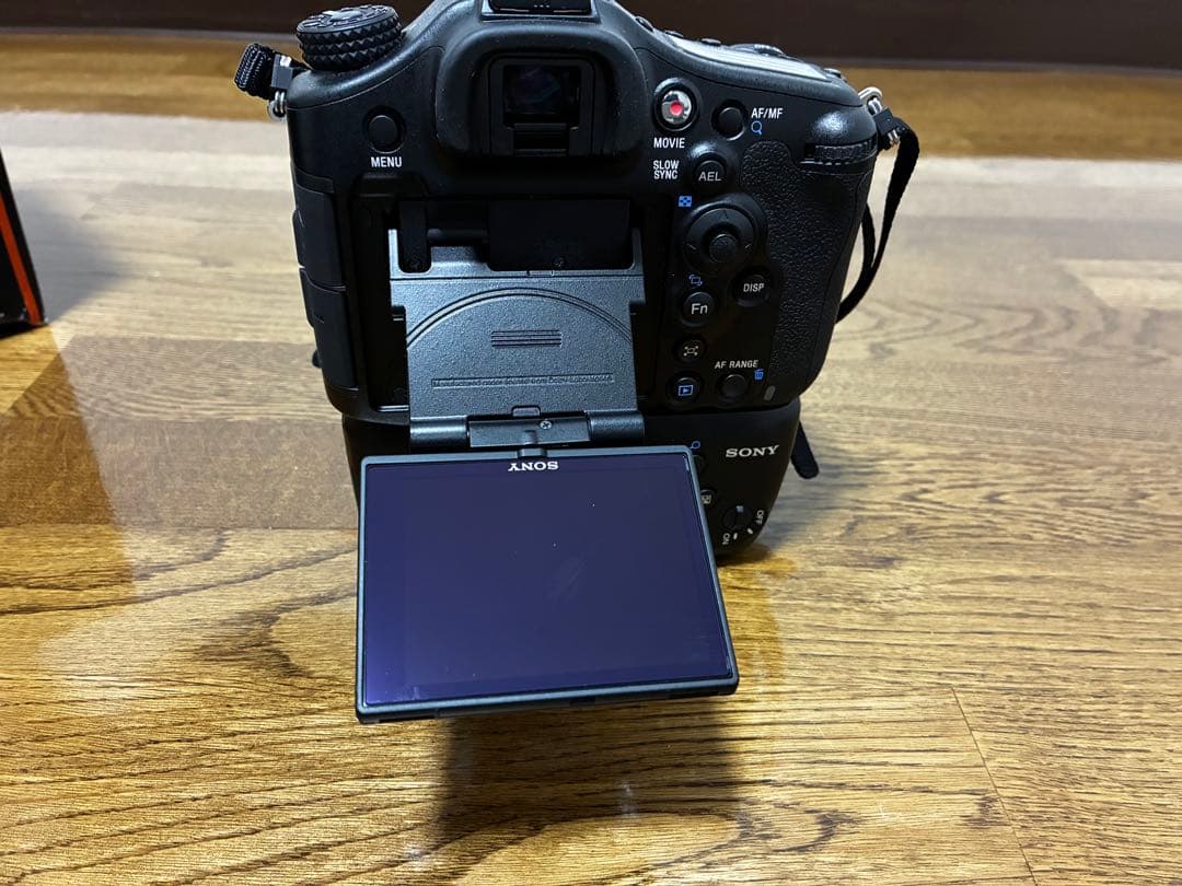 【中古美品】SONY α99（点検整備済み）・縦位置グリップセット