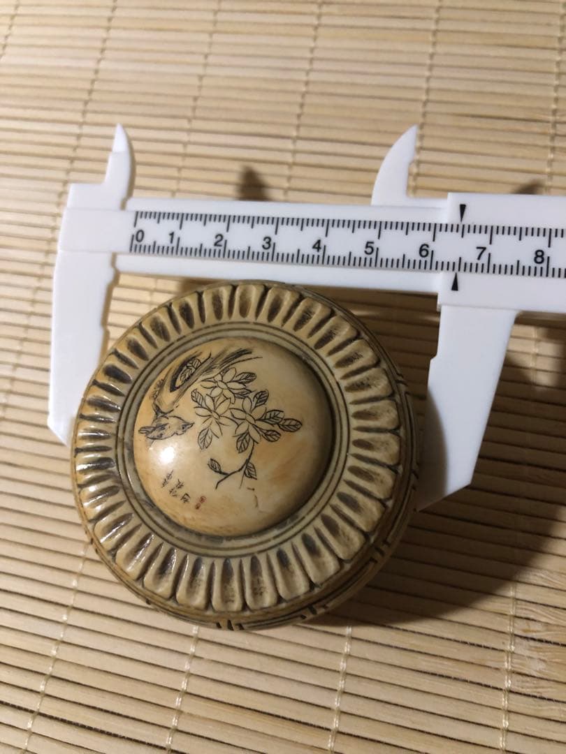 香盒子 天然素材 香具 賞物 古美術 収蔵品 彫刻品 香入れ