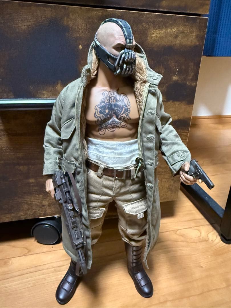ホットトイズ 系 1/6 ベイン カスタムフィギュア アウトロー バットマン