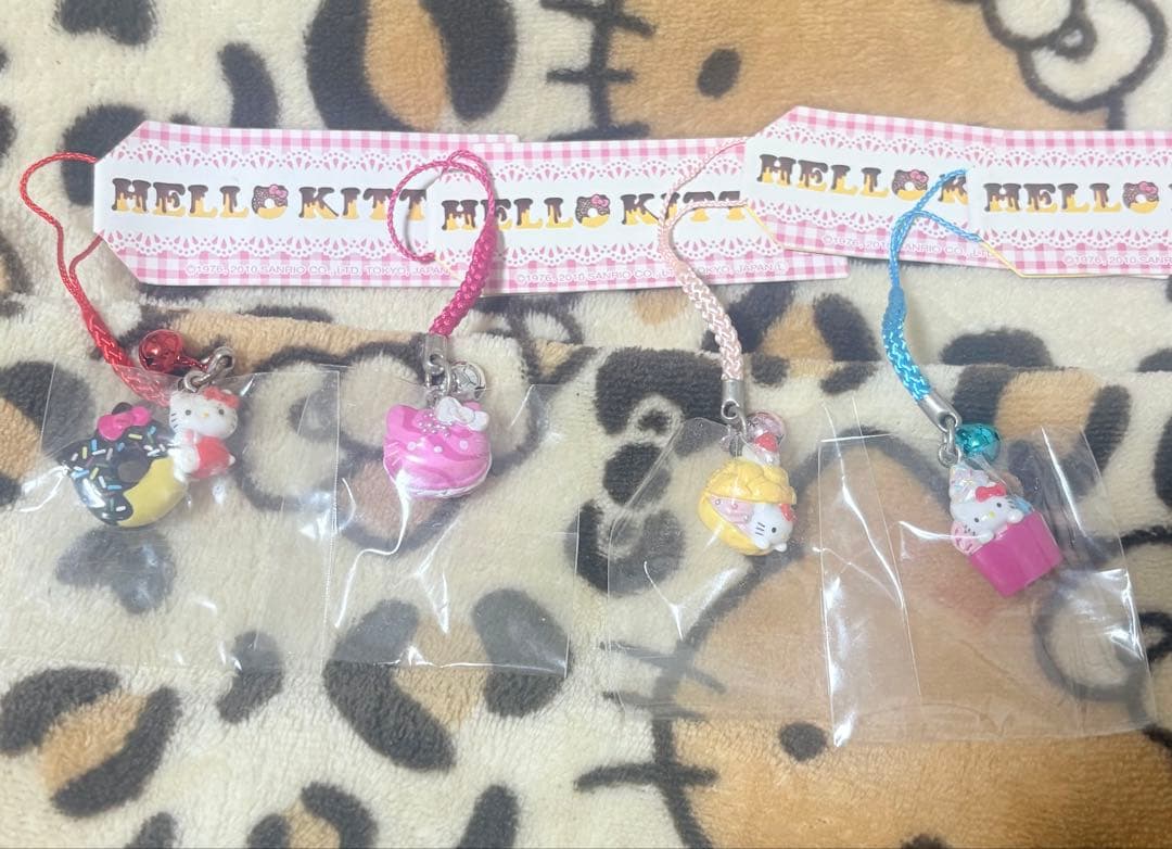 チ*王様 【激レア】ご当地キティ オリジナルストラップ　スイーツ