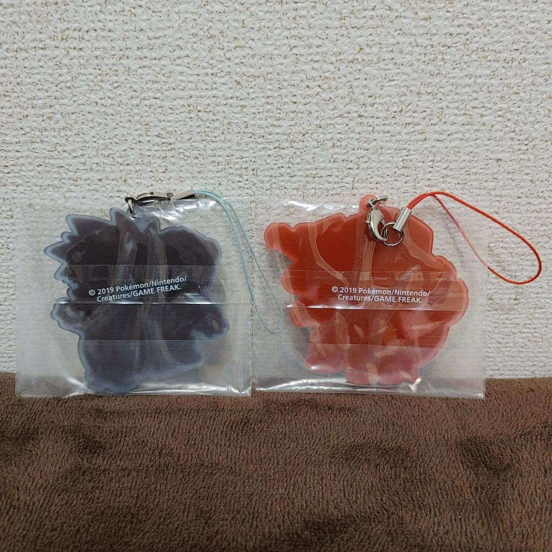 ポケットモンスター　ポケモン　トレーナーズ　ラバーストラップ　レッド　グリーン