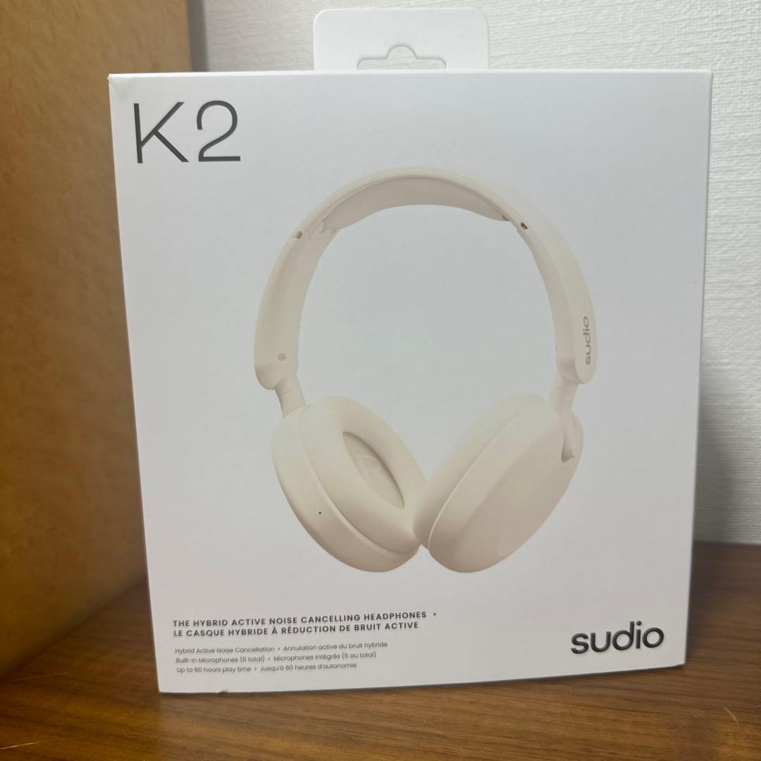 sudio K2 ワイヤレスヘッドフォン アイボリー　ホワイト