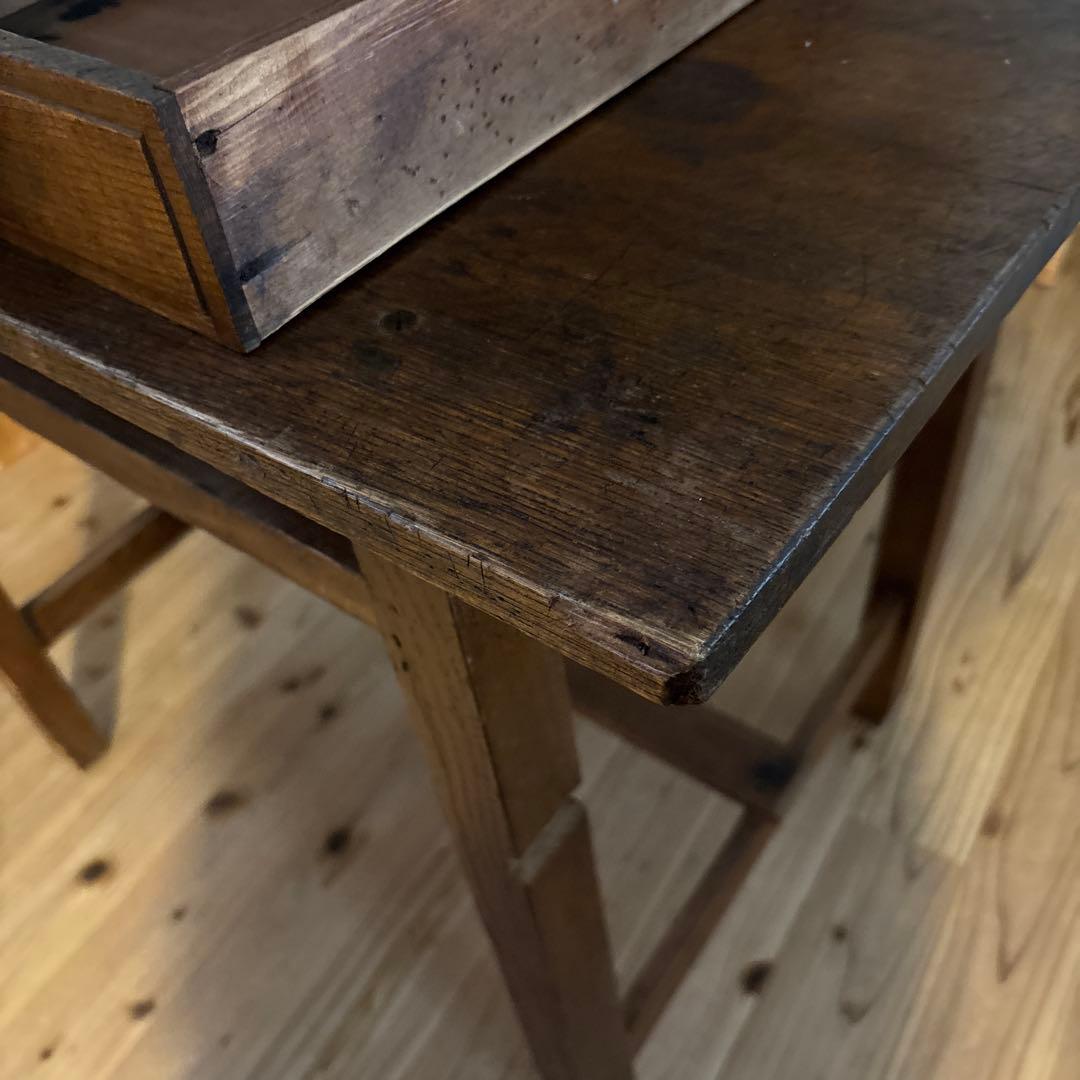 ヴィンテージ木製ブラウンテーブル 引き出し杯つき