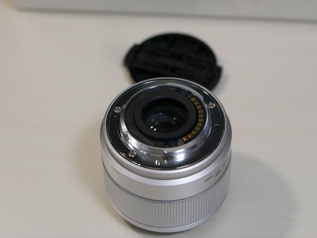 LUMIX G 25mm/F1.7 ASPH.　ショック品不具合あり