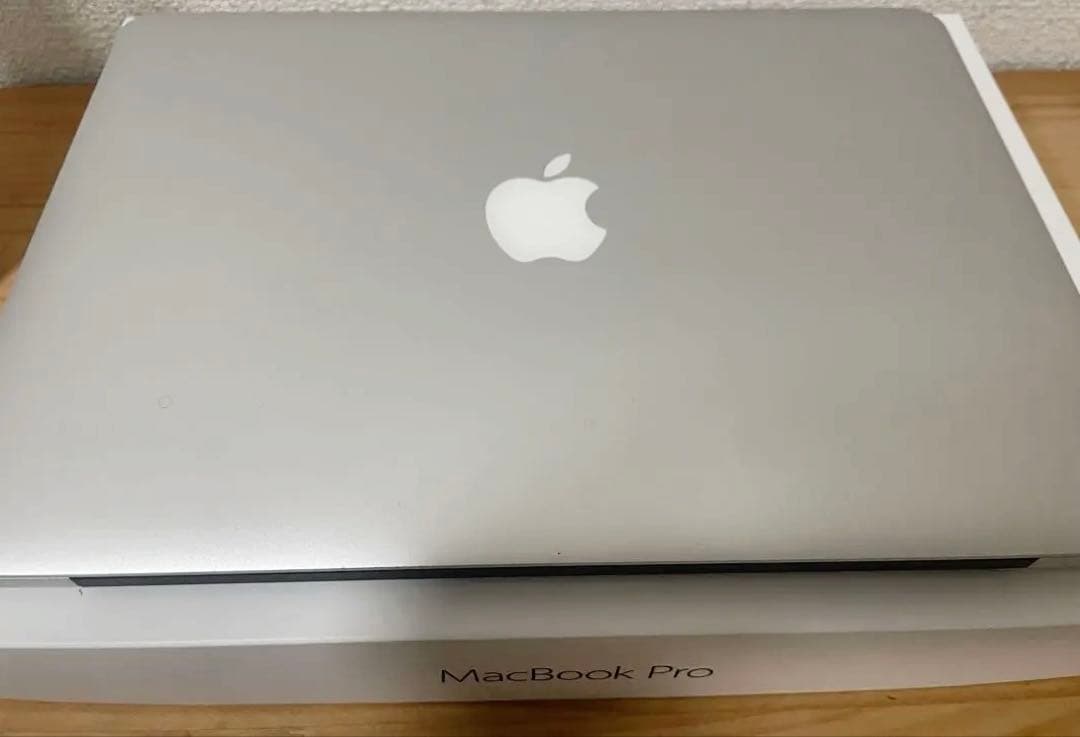 MacBook Pro 13シルバー 日本語配列　2015