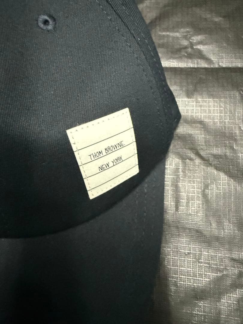 試着のみ　トムブラウン　6パネルキャップ　ネイビー　帽子　THOMBBROWNE