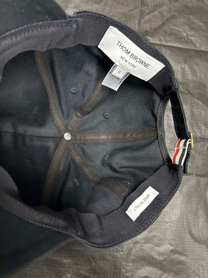 試着のみ　トムブラウン　6パネルキャップ　ネイビー　帽子　THOMBBROWNE