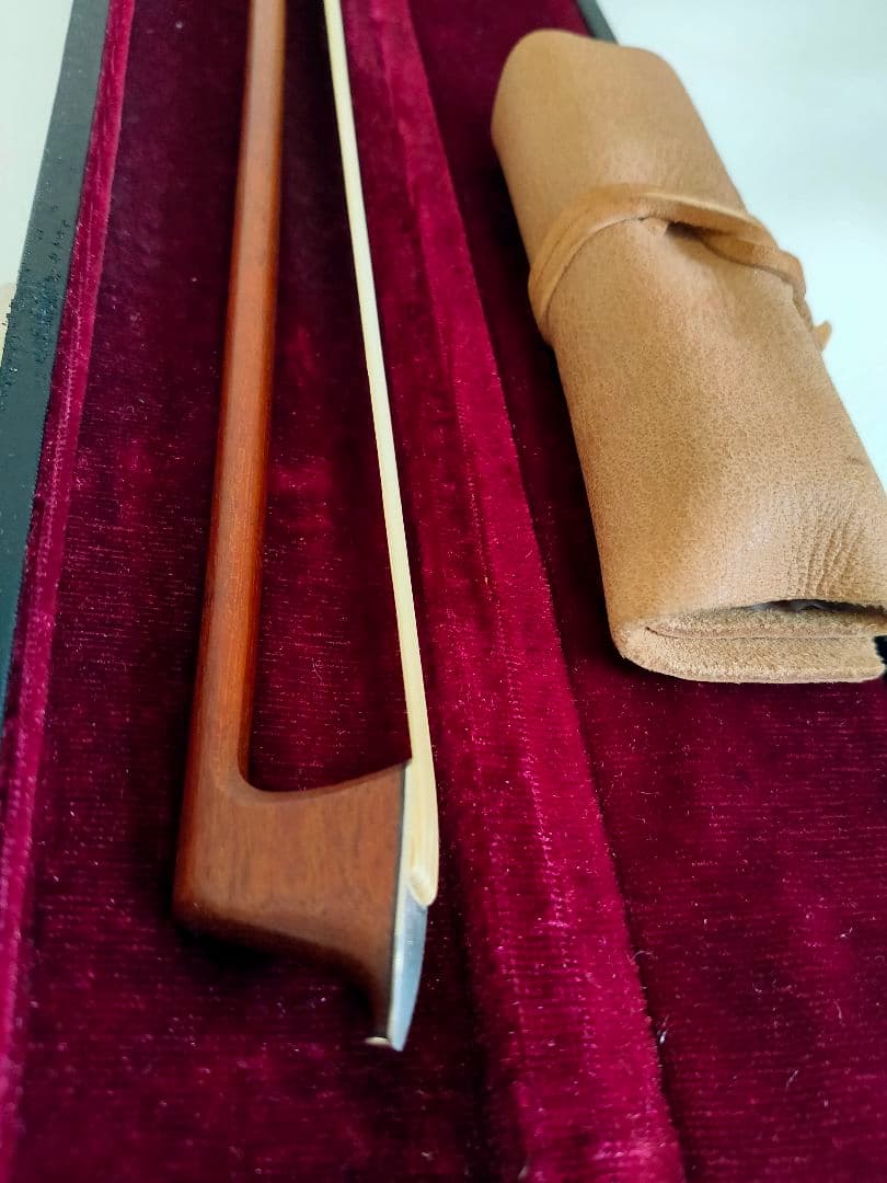 【Finkel】整備済 バイオリン弓 Atelier 4/4サイズ 弓ケース付き