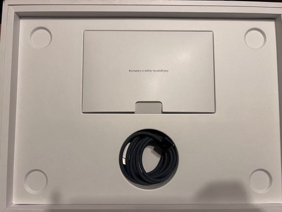 MacBook本体 MacBookAir M2, 2022 8GB 512GB