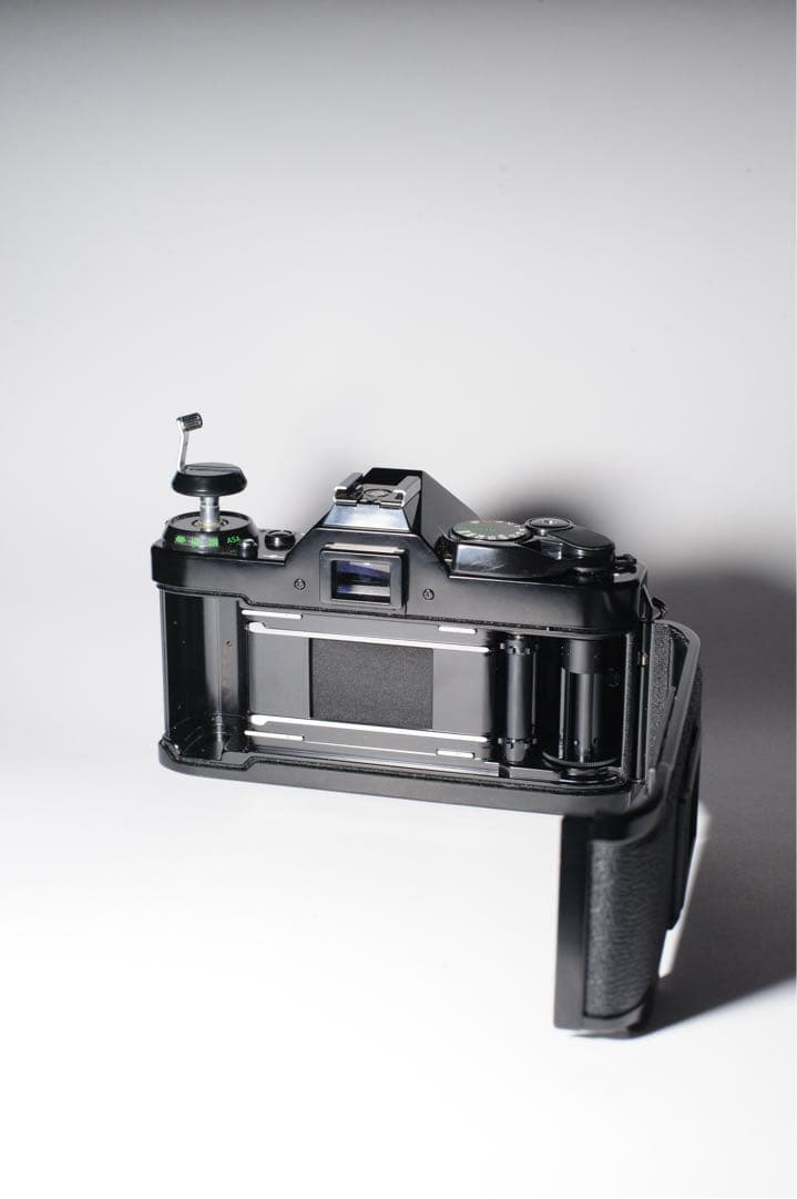 超美品！Canon AE-1 Program ブラック フィルムカメラ