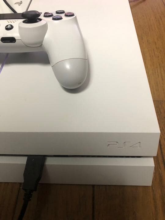格安！PS4グレイシャー・ホワイト 500GB CUH-120…