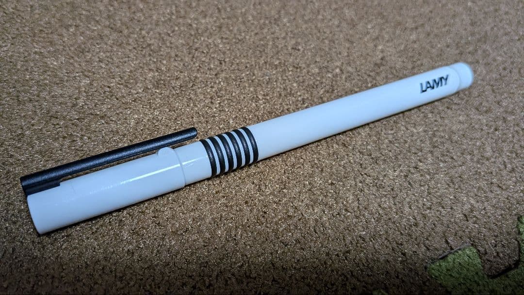 LAMY WHITE PEN Rollerball　ラミー　ホワイトペン
