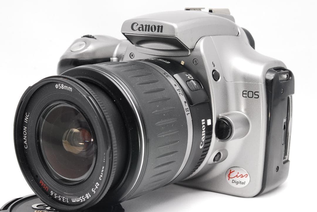 Canon EOS Kiss Digital ♥デビュー機に♥ 一眼レフ