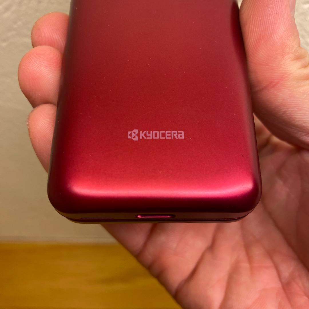 ガラケー　京セラ　KYF41 ワインレッド　SIMロック解除済　ほぼ未使用