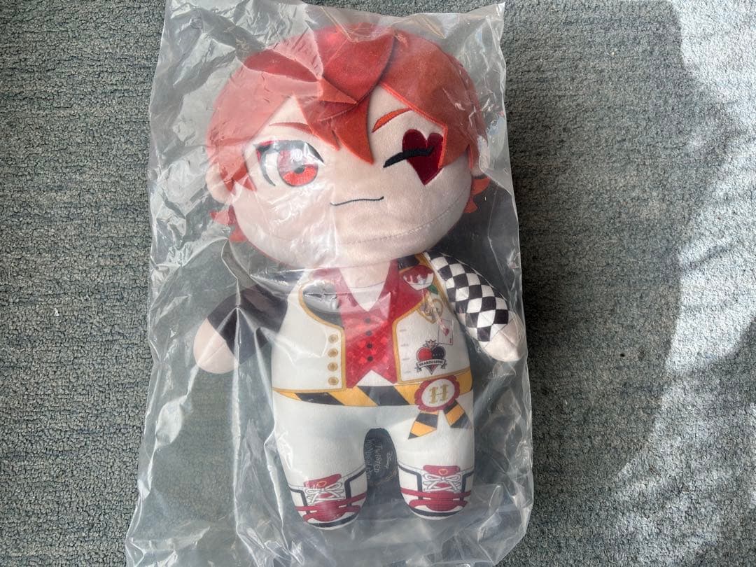 ツイステッドワンダーランド ぬいぐるみ