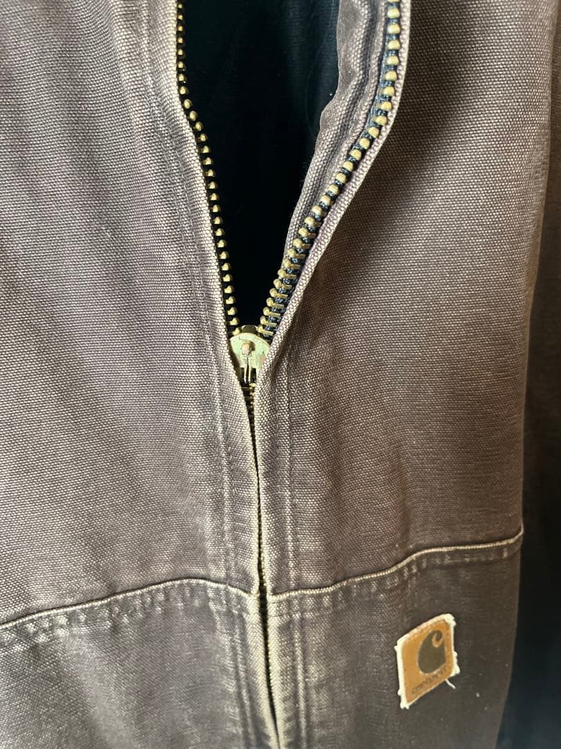 Carhartt アクティブジャケット‼️