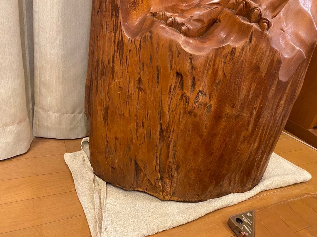 衝立　一刀彫　木彫り彫刻　天然木　間仕切り 和風 オブジェ