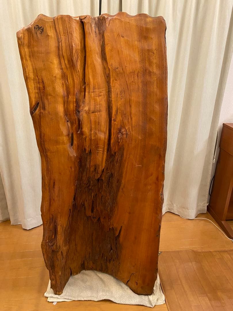 衝立　一刀彫　木彫り彫刻　天然木　間仕切り 和風 オブジェ