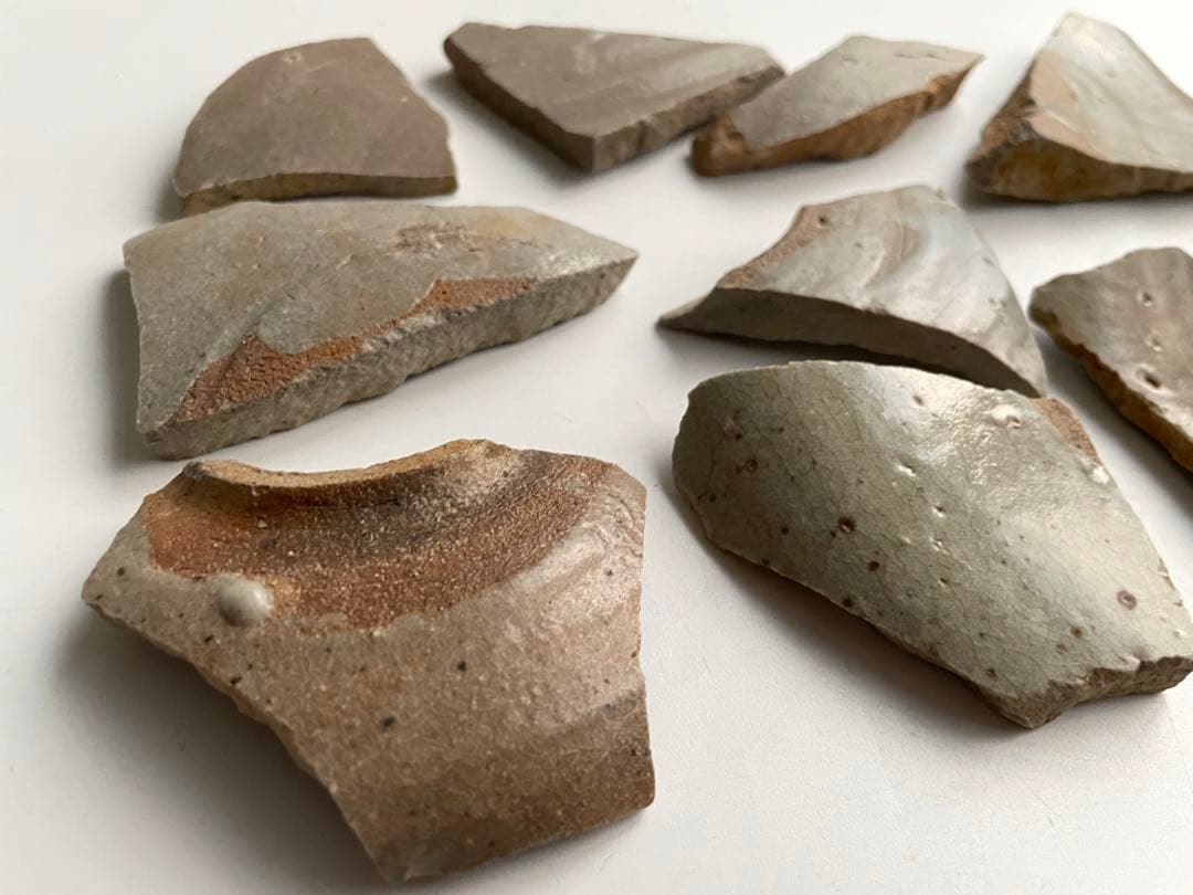 骨董　アンティーク　古唐津　絵唐津　陶片　残欠　桃山　古陶磁　出土　発掘　箸置き