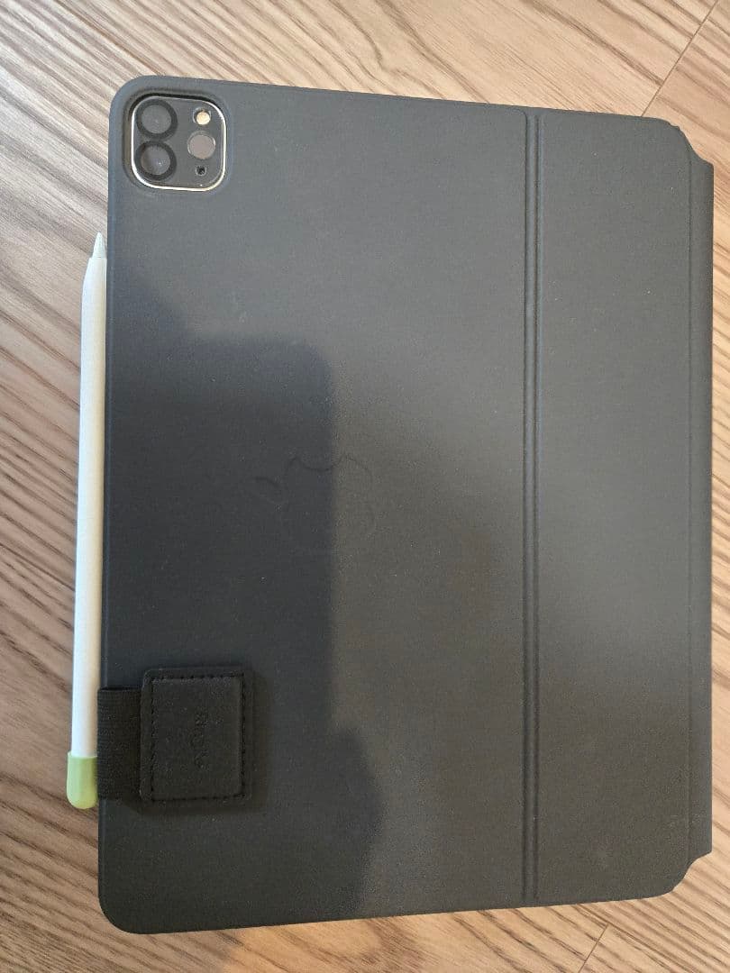 iPad Pro 11インチ 第4世代 128GB キーボード＋ペン（ジャンク）