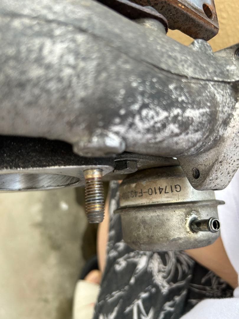 S15シルビア純正タービン HKS強化アクチュエーター付き