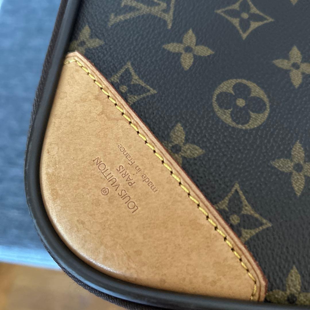 Louis Vuitton ペガサス50キャリーバック　スーツケース　トラベル