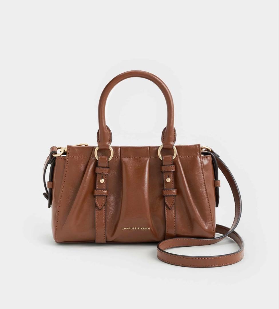 CHARLES & KEITH ショルダーバッグ ブラウン