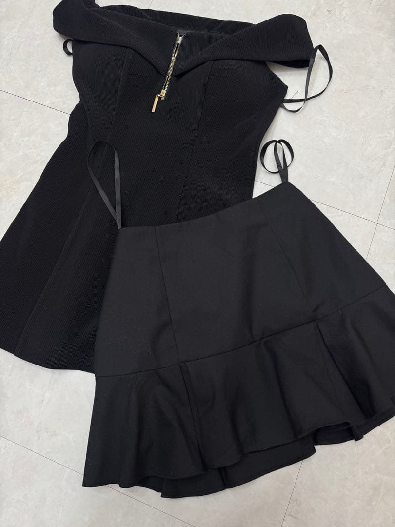 DEA オフショル セットアップ　フレア　ミニドレス　キャバドレスsugar