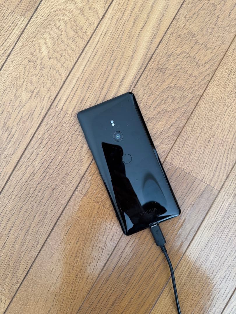 Sony Xperia SOV39 ブラック