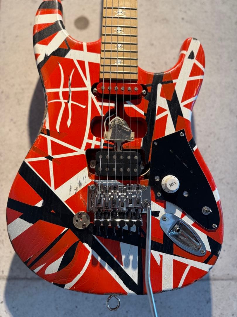 ストラト Van Halenレリックギター　JUMP