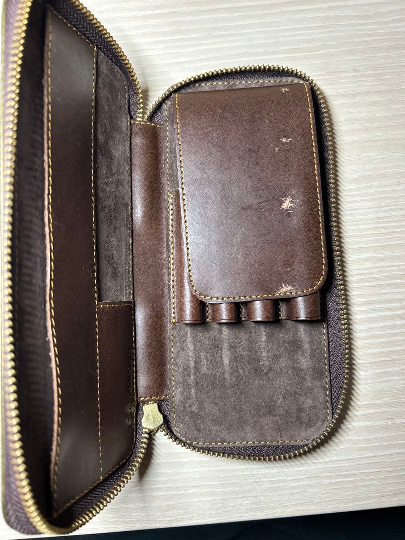 バハギア　ラウンドジップペンケース　プエブロ